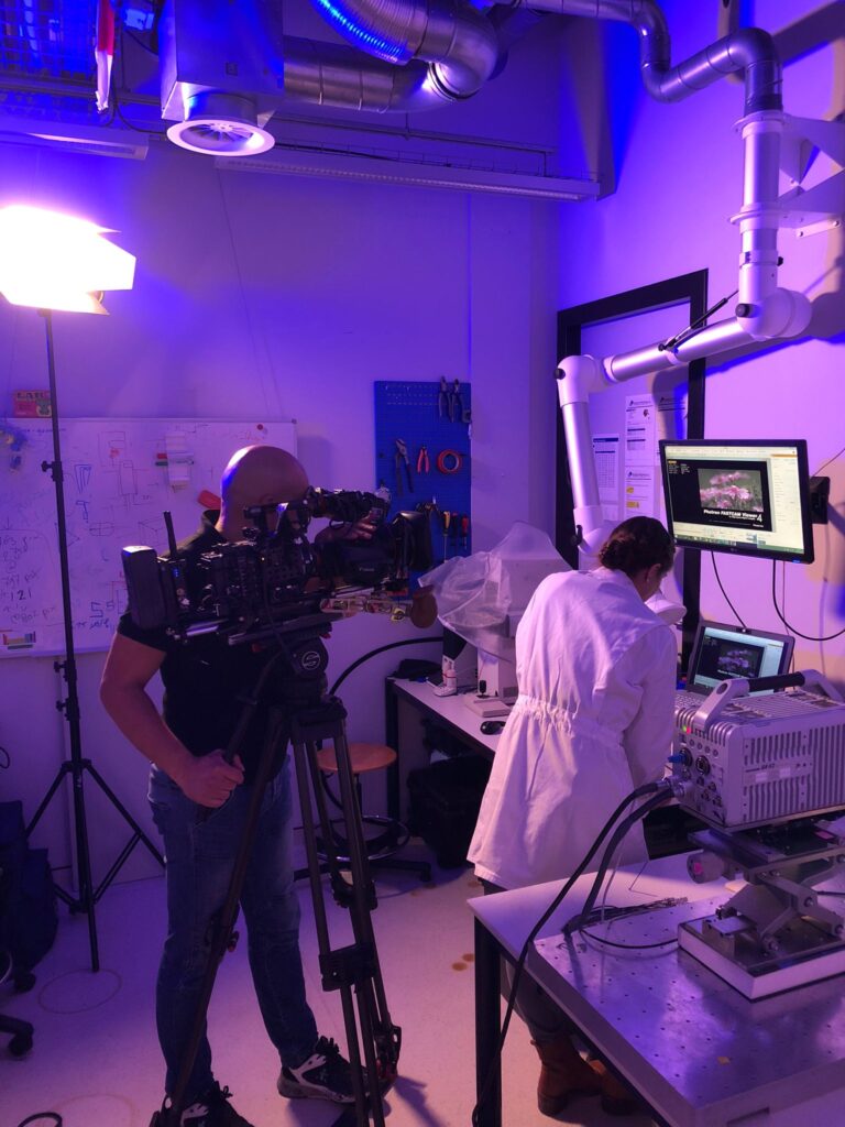 BuBbleGun in Klokhuis episode 'Fearfree injections' Bubblegun